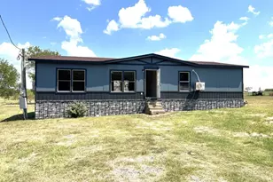611 E Broadmore Ave, Wills Point, TX 75169 - Photo 1