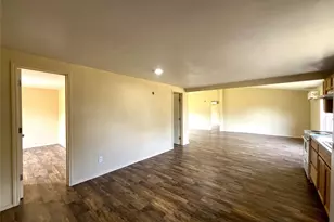 611 E Broadmore Ave, Wills Point, TX 75169 - Photo 11