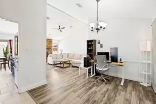 4505 Queen Cir, The Colony, TX 75056 - Photo 9