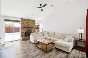 4505 Queen Cir, The Colony, TX 75056 - Photo 5