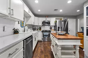 3921 Austin Ave, Waco, TX 76710 - Photo 11