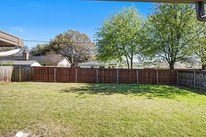 772 Hampshire Drive, Burleson, TX 76028 - Photo 21