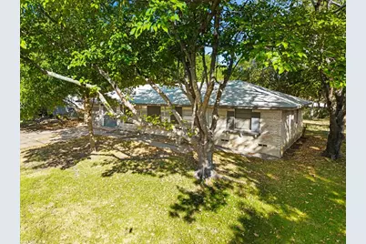 305 Valleyglen Drive, DeSoto, TX 75115 - Photo 7