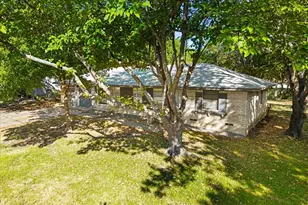 305 Valleyglen Dr, DeSoto, TX 75115 - Photo 7