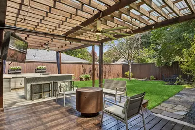 9946 Vistadale Drive, Dallas, TX 75238 - Photo 27