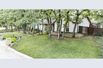 8 Cypress Court, Trophy Club, TX 76262 - Photo 37