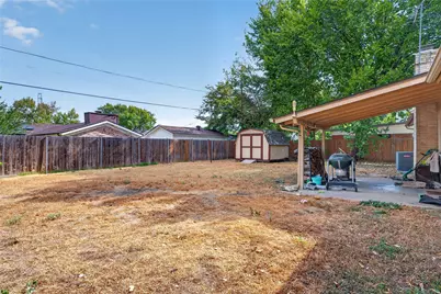 5613 Bonnie Wayne Street, Haltom City, TX 76117 - Photo 19