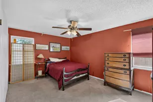 5613 Bonnie Wayne St, Haltom City, TX 76117 - Photo 11