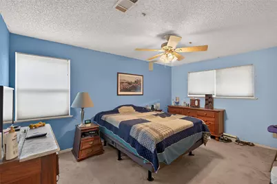 5613 Bonnie Wayne Street, Haltom City, TX 76117 - Photo 15