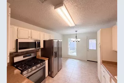 713 Buddy L Drive, Fort Worth, TX 76108 - Photo 11