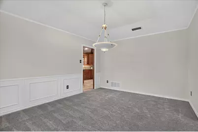 2201 Adams Drive, Arlington, TX 76011 - Photo 9