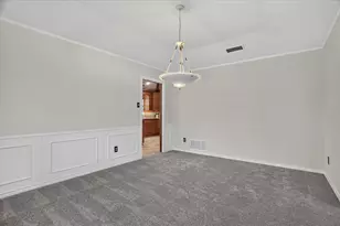 2201 Adams Dr, Arlington, TX 76011 - Photo 9