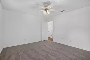 2201 Adams Dr, Arlington, TX 76011 - Photo 25