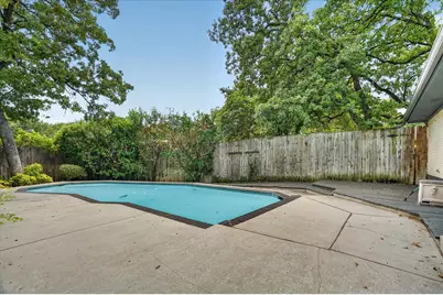 2201 Adams Drive, Arlington, TX 76011 - Photo 35