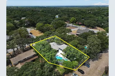 2201 Adams Drive, Arlington, TX 76011 - Photo 5