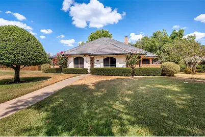 902 Kings Court, Duncanville, TX 75137 - Photo 1