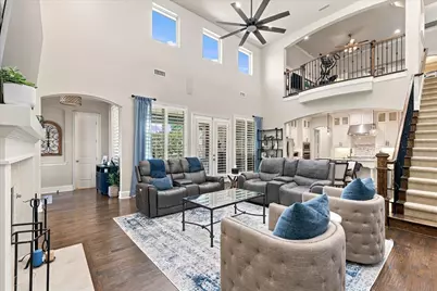 621 The Lakes Boulevard, Lewisville, TX 75056 - Photo 7