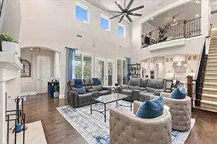 621 The Lakes Blvd, Lewisville, TX 75056 - Photo 7