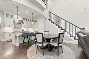 621 The Lakes Blvd, Lewisville, TX 75056 - Photo 9