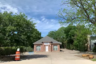 105 Denton Dr, Roanoke, TX 76262 - Photo 1