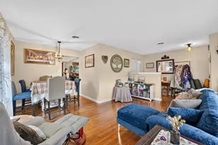8827 Barclay St, Dallas, TX 75227 - Photo 13