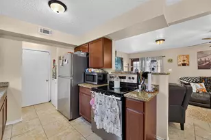 8827 Barclay St, Dallas, TX 75227 - Photo 11