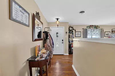 8827 Barclay Street, Dallas, TX 75227 - Photo 17