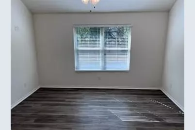 802 S 5th Street #3, Bonham, TX 75418 - Photo 5