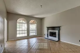 1215 Hyde Park Dr, McKinney, TX 75069 - Photo 5