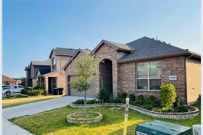 9109 Stormcrow Drive, Fort Worth, TX 76179 - Photo 3