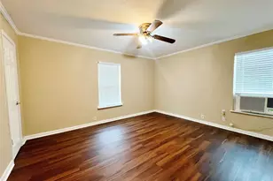 4236 Comanche St, Fort Worth, TX 76119 - Photo 13