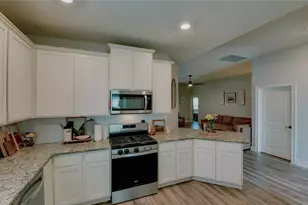 11032 Bass Creek Trl, Fort Worth, TX 76108 - Photo 9