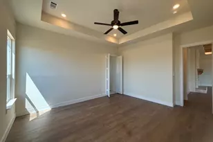 701 Deer Dale Ct, Van Alstyne, TX 75495 - Photo 11