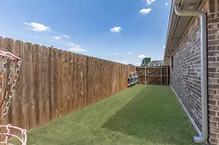 3919 Rose Hl Ct, Denison, TX 75020 - Photo 31