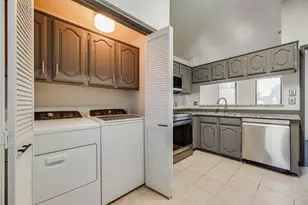 17490 Meandering Way, Dallas, TX 75252 - Photo 11