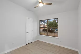 6641 Happy Trails Dr, Dallas, TX 75241 - Photo 19