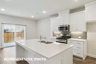 3706 Pierce Ln, Grand Prairie, TX 75052 - Photo 7