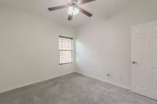 2840 Candace Dr, Grand Prairie, TX 75051 - Photo 25