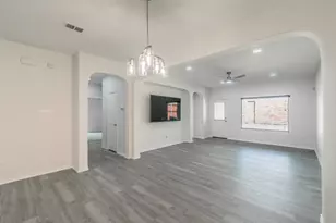 2840 Candace Dr, Grand Prairie, TX 75051 - Photo 13