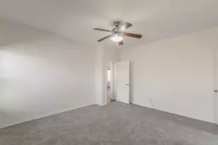 2840 Candace Dr, Grand Prairie, TX 75051 - Photo 19