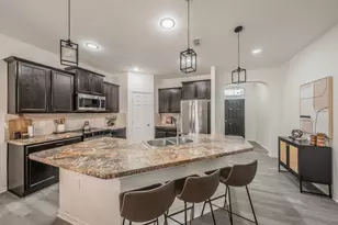 2840 Candace Dr, Grand Prairie, TX 75051 - Photo 11