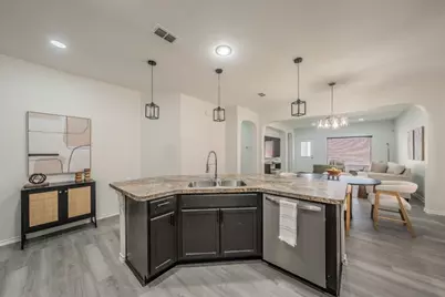 2840 Candace Drive, Grand Prairie, TX 75051 - Photo 9