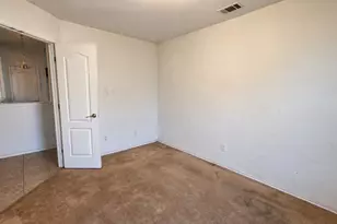 613 Redwing Dr, Saginaw, TX 76131 - Photo 13
