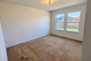 613 Redwing Dr, Saginaw, TX 76131 - Photo 19