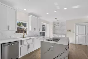 18003 Benchmark Dr, Dallas, TX 75252 - Photo 9