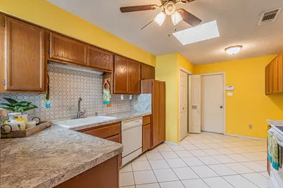 1724 Red Bud Lane, Euless, TX 76039 - Photo 13