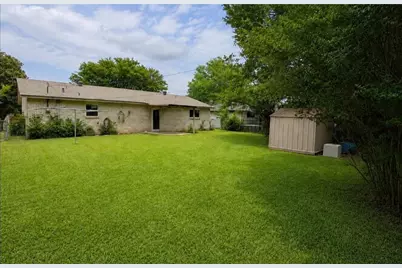 1221 Greenway Drive, Mesquite, TX 75149 - Photo 17