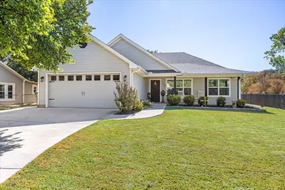 203 Paluxy Street, Glen Rose, TX 76043 - Photo 1
