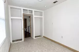 107 W College St, Milford, TX 76670 - Photo 11