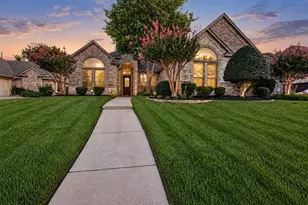 9116 Edgemont Dr, North Richland Hills, TX 76182 - Photo 1